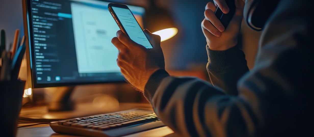 AI App Builders and LLMs: Why Traditional Coding in App Design and Templates Is Fading